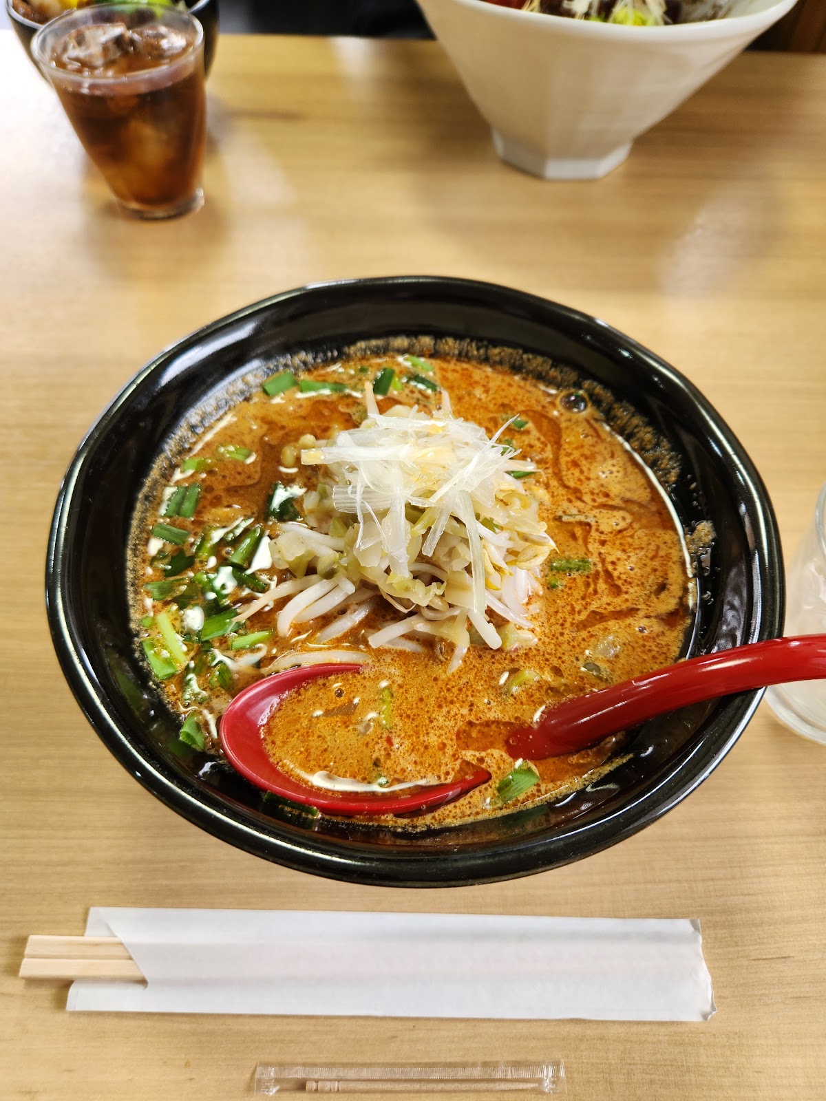 Ramen at 帯広担々麺専門店 破顔一笑