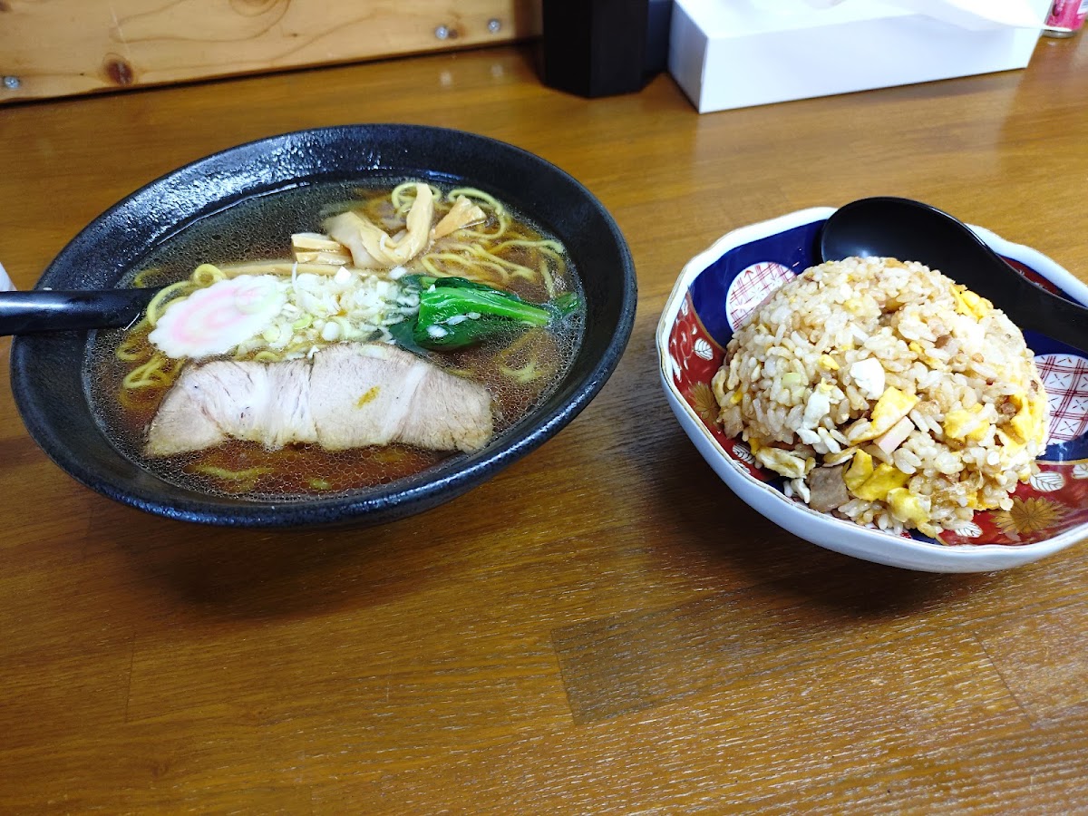 Ramen at Ramen Shokudo Kitamachi