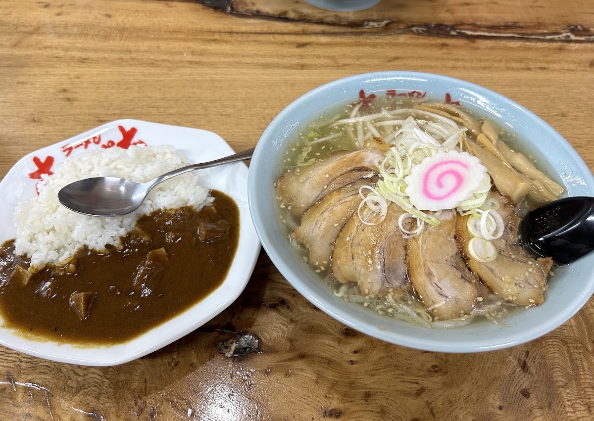 Ramen at ラーメンさんぱち 美唄店