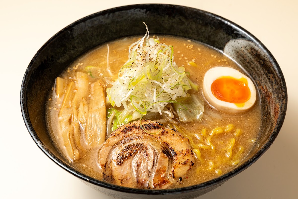 Ramen at らーめん居酒屋金にく麺太郎