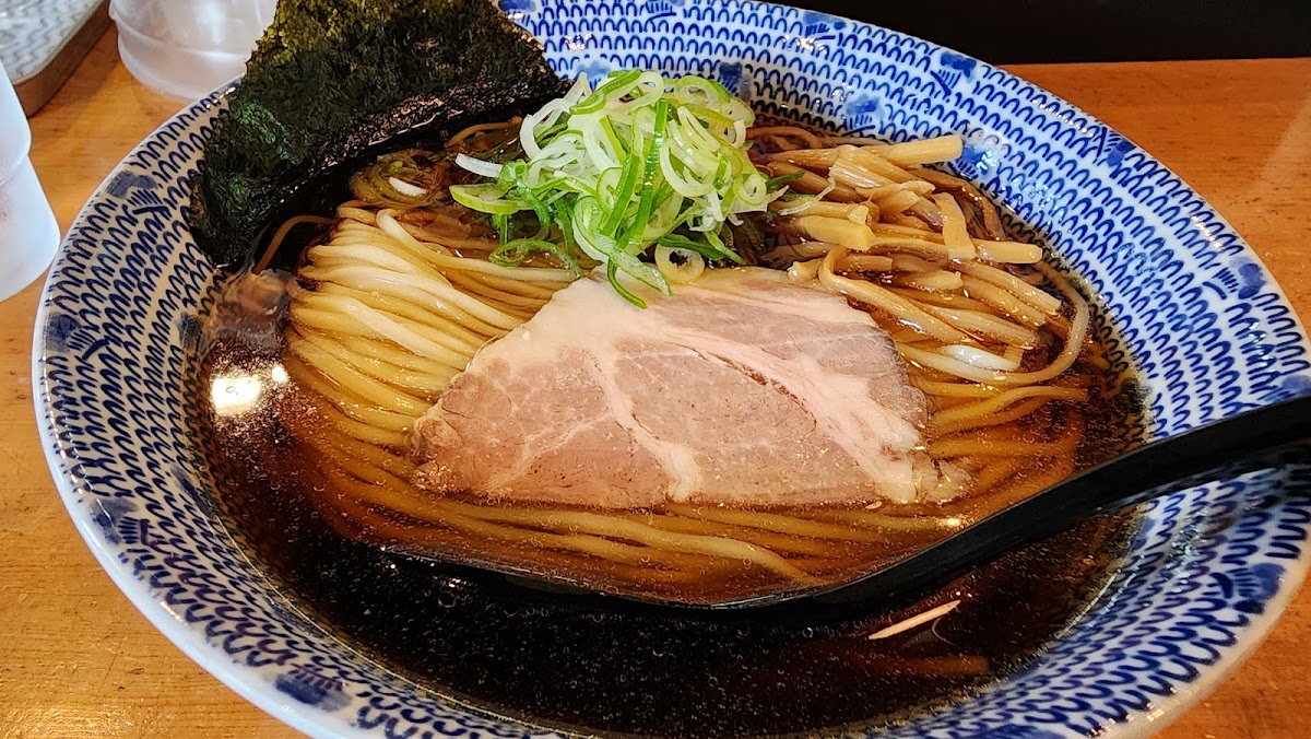 麺処 しろとくろ