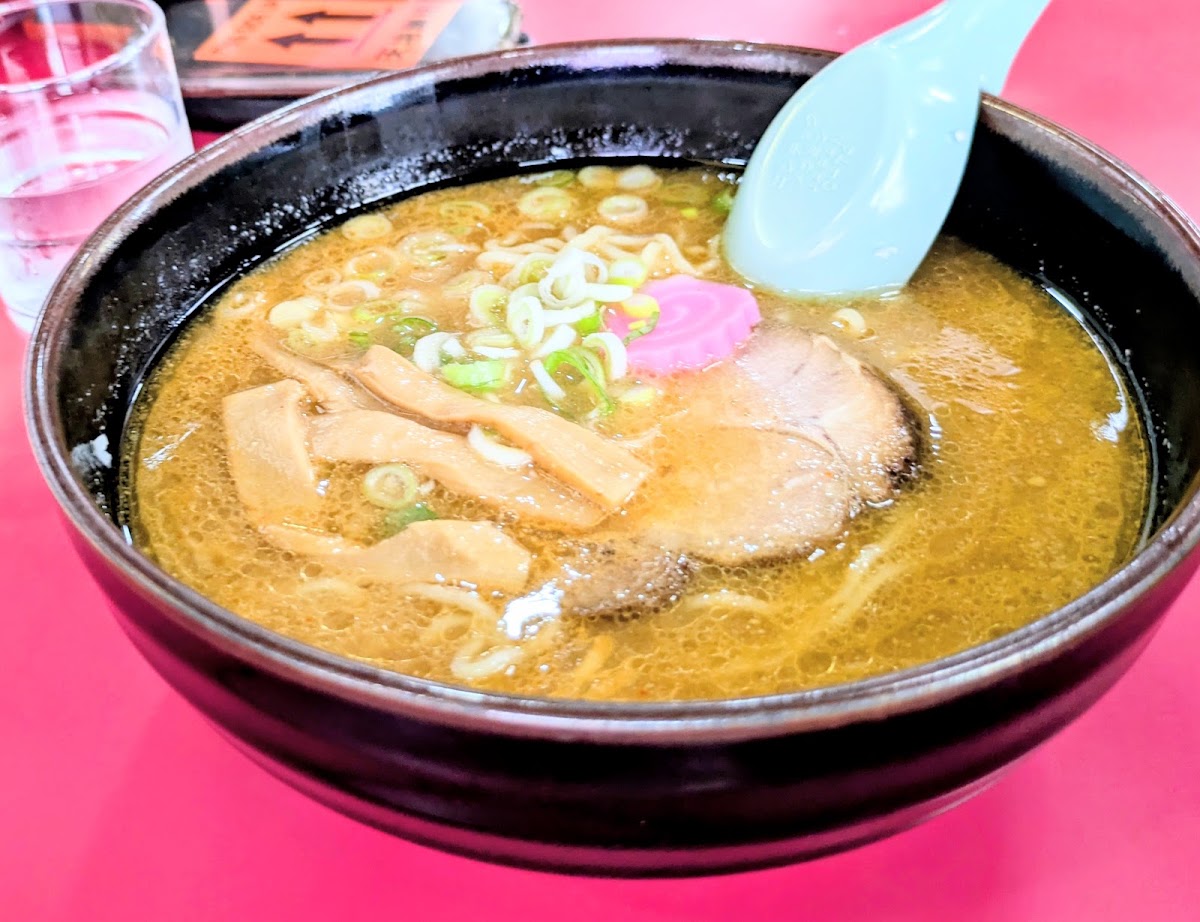 Ramen at こだわりの塩ラーメン かずよし