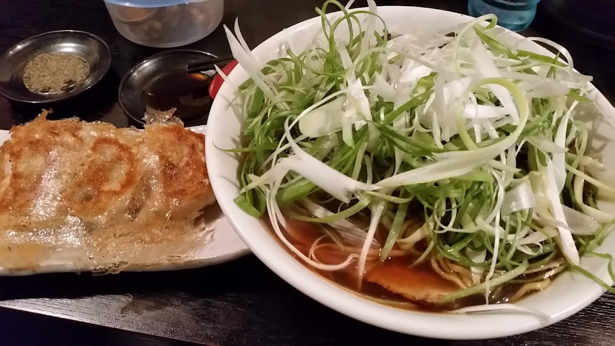 Ramen at らーめん初代 社