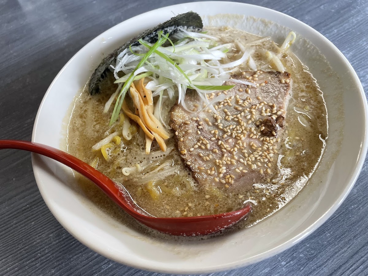 Ramen at らーめん韋駄天